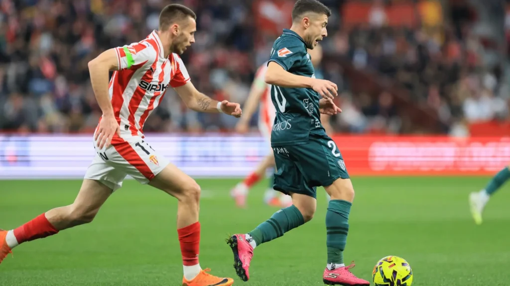 Deportivo La Coruna Zorlu Sporting Gijon Deplasmanında! İspanya 2. Ligi'nde Zor Maç Cumartesi Akşamı - İddaa Tahmini