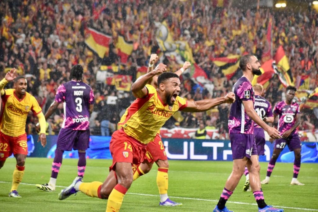 Ligue 1'de Cumartesi Akşamı Zor Eşleşme: Lille Evinde Lens'i Konuk Ediyor - İddaa Tahmini