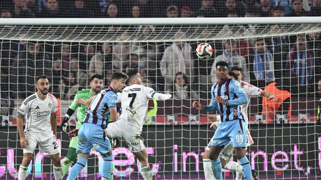 Türkiye Süper Lig'de Sezonun Son Derbisi! Beşiktaş Evinde Trabzonspor'u Konuk Ediyor - İddaa Tahmini
