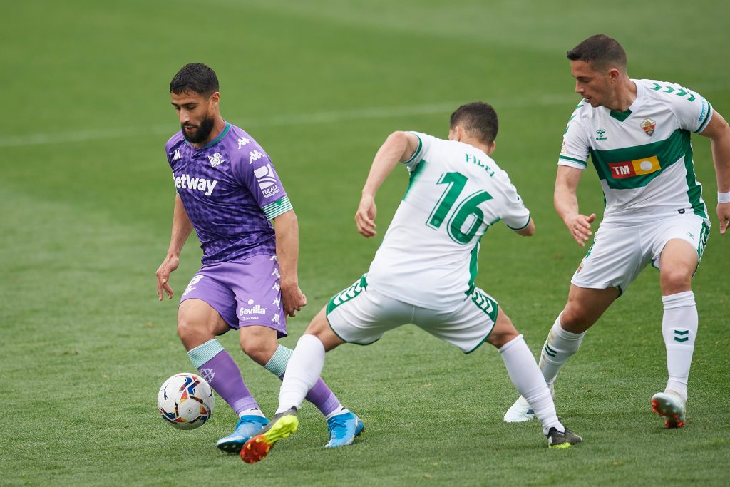 La Liga'da Salı Akşamı Heyecan Devam Ediyor: Real Betis Taraftarı Önünde Elche'ye Karşı Galibiyet Arayacak - İddaa Tahmini