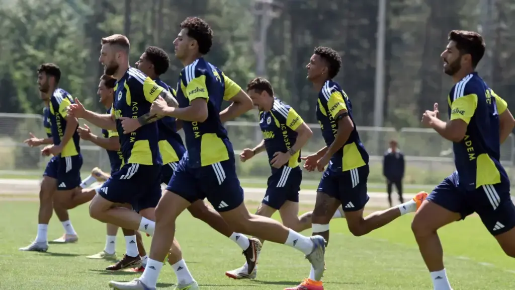 Fenerbahçe İlk Hazırlık Maçında! 8 Temmuz Çarşamba Akşamı Fenerbahçe'nin Rakibi Admira Wacker - İddaa Tahmini