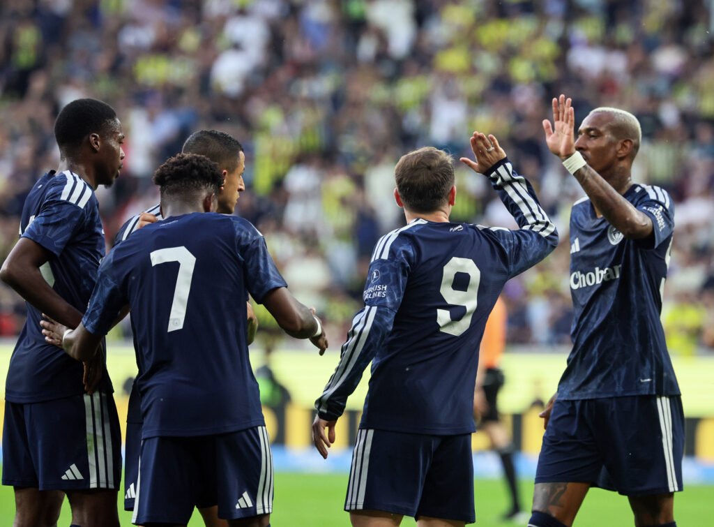 Fenerbahçe Sezonun İlk Maçına Şampiyonlar Ligi'nde Çıkıyor! Rakibimiz Salı Akşamı Polonya Temsilcisi Gornik Zabrze - İddaa Tahmini