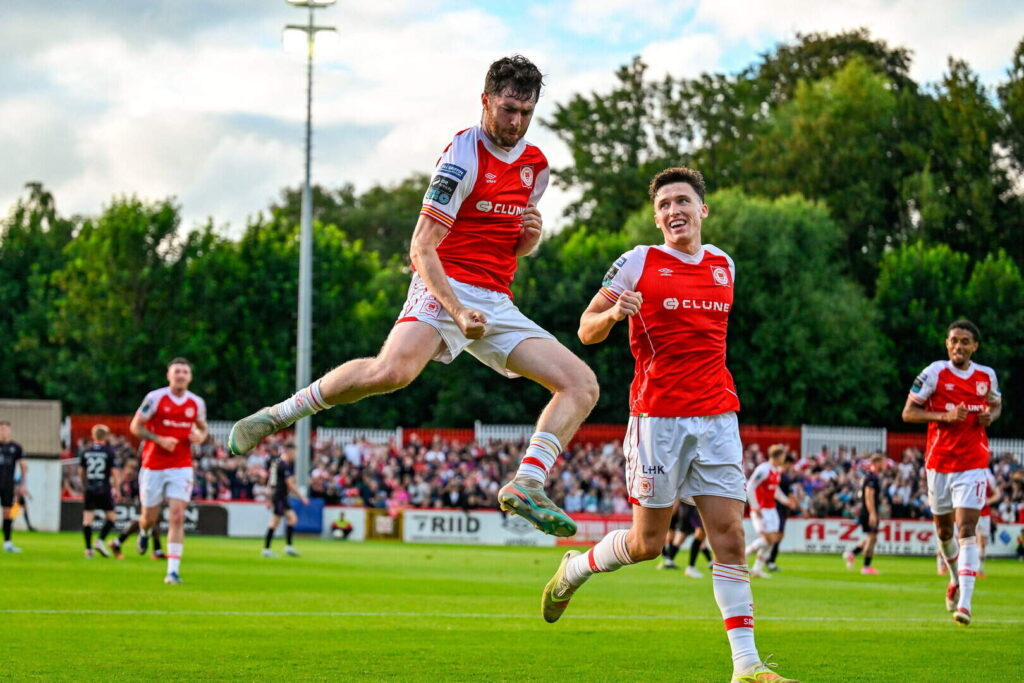 İrlanda Premier Ligi'nde iki Yakın Rakip Karşı Karşıya Geliyor! St Patricks Evinde Dundalk'ı Konuk Ediyor - İddaa Tahmini