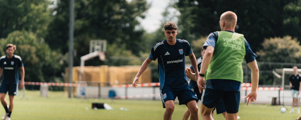 Hollanda Eredivisie Ligi’nde Sezon Başladı! Pazar Akşamı PEC Zwolle Evinde Ajax'ı Konuk Ediyor - İddaa Tahmini