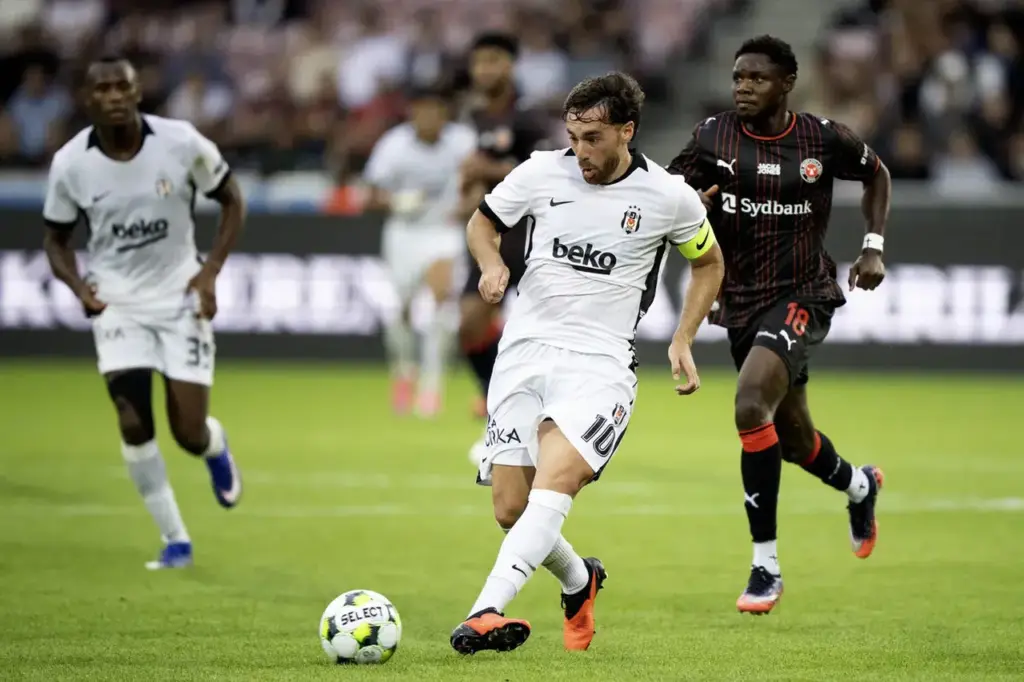 Beşiktaş Deplasmanda 10 Kişiyle Kazanırken, UEFA Avrupa Ligi'nde Bu Kez Hradec Kralove'yi Evinde Konuk Ediyor - İddaa Tahmini
