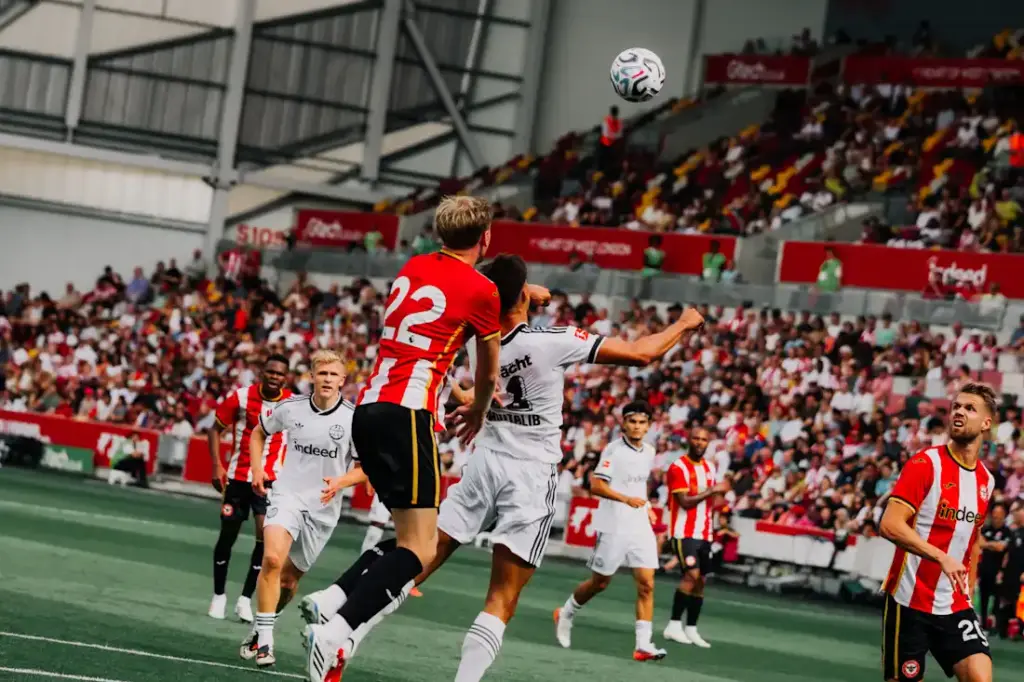İngiltere Premier Lig'de İlk Hafta Heyecanı: Cumartesi Akşamında Brentford Sahasında Tottenham'ı Konuk Ediyor - İddaa Tahmini