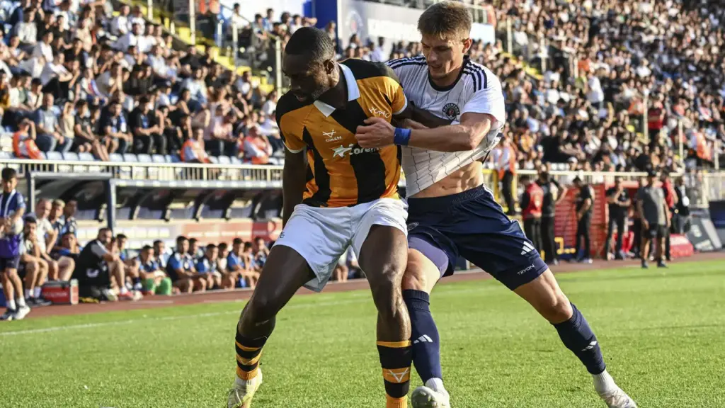 Hull City Yıllar Sonra İngiltere Premier Lig'de! İlk Hafta Manchester United'ı Sahalarında Konuk Ediyorlar - İddaa Tahmini