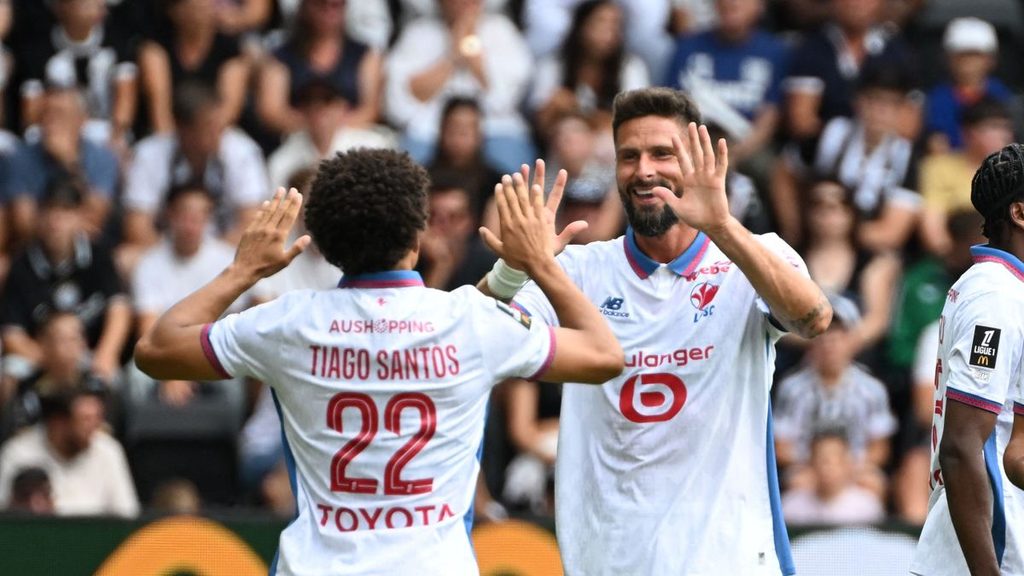Fransa Ligue 1'in ikinci Haftasında İki Ezeli Rakip Karşı Karşıya Geliyor! Lille Taraftarı Önünde PSG'yi Konuk Ediyor - İddaa Tahmini