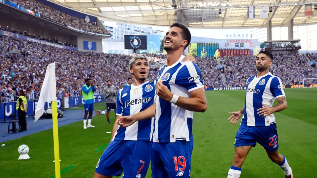 Portekiz Premier Ligi'nde Sezona Kazanarak Başlayan Porto, Cumartesi Akşamında Rio Ave Deplasmanına Galibiyet Parolasıyla Çıkıyor - İddaa Tahmini