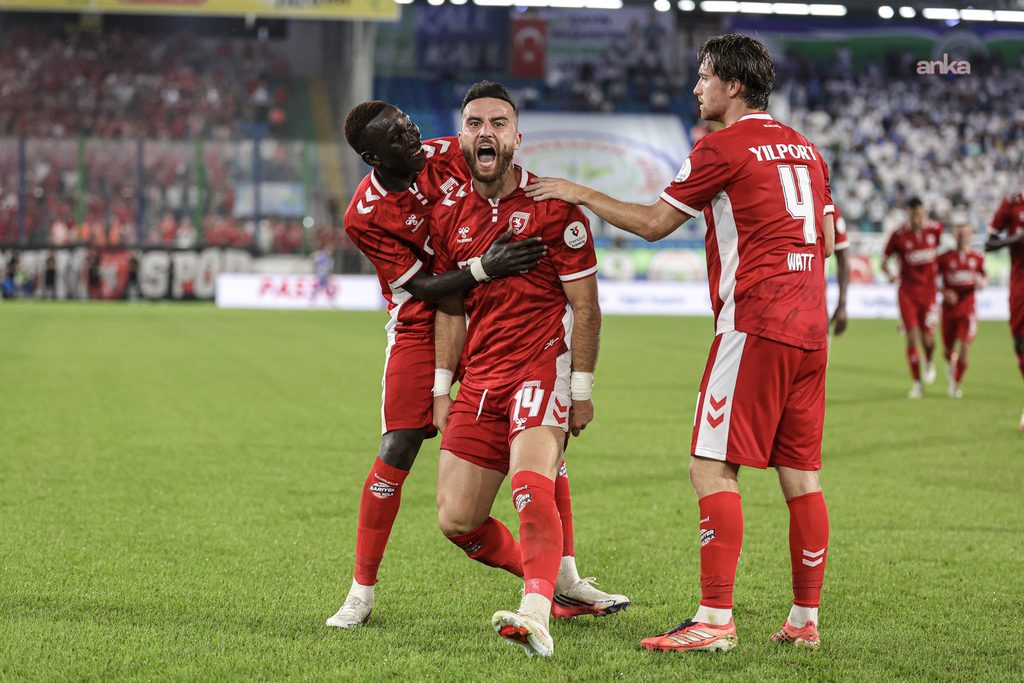 18 Yıllık Hasrete Son Veren Fenerbahçe, Türkiye Süper Lig'e Dönüşte Samsunspor Deplasmanına Konuk Oluyor - İddaa Tahmini