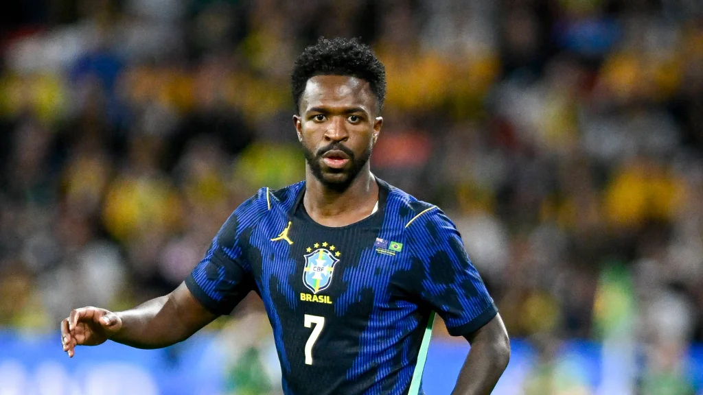 Brezilyalı Yıldız Vinicius Junior Gündeme Bomba Gibi Düştü! Yıldız Futbolcuyu Uzaylılar Mı Kaçırdı?